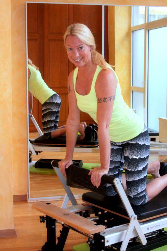 Ina Gabriela Hanken auf dem Reformer