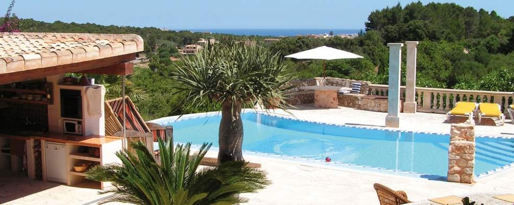 Pilatesurlaub in der Terra Mar y Vent mit Meerblick